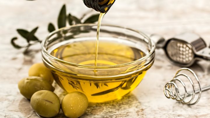 L’huile d’olive : bénéfique pour les cheveux