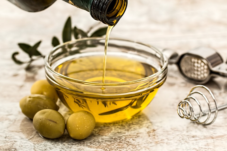 L’huile d’olive : bénéfique pour les cheveux